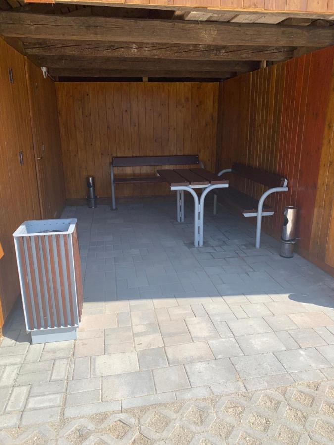 M70 Apartmanhaz Miskolc Eksteriør billede